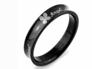 Four Leaf Clover Mens 6mm Black Titanium Ring