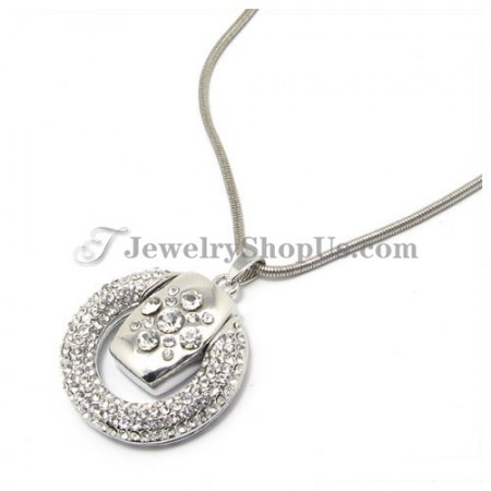 Elegant Alloy Circle Pendant with Rhinestones