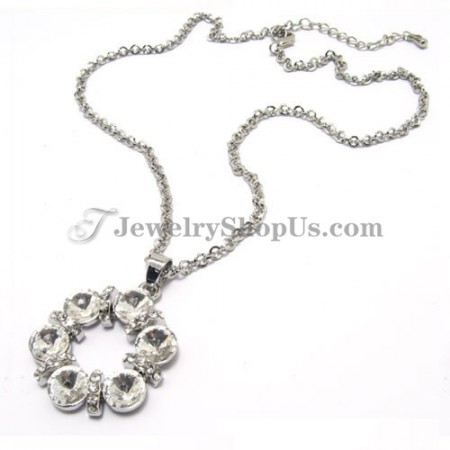 Elegant Alloy Round Rhinestones Pendant