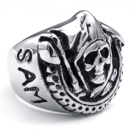 Titanium Skull Ring